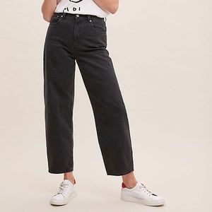 Levi Balloon Leg Jeans
